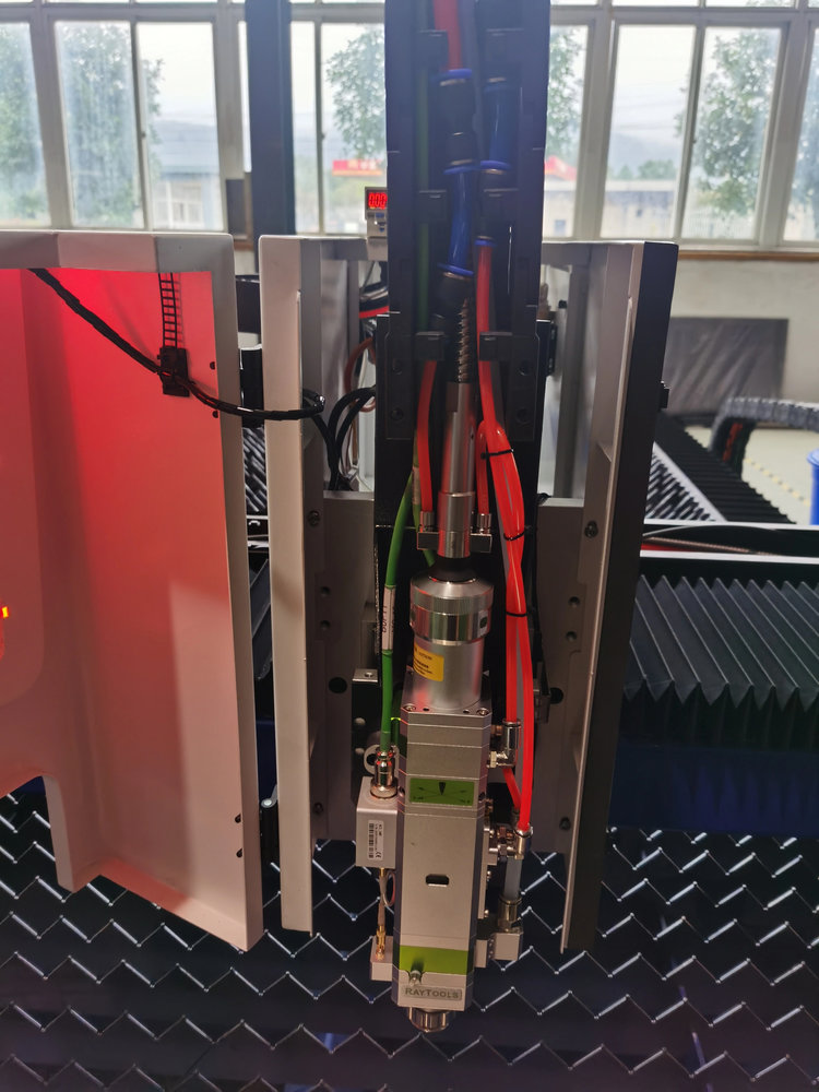 3015 3000W Fiber Laser Cutting - Industrial Laser Cutting Machine Price recension och pris